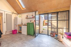 Photo 14- click for photo gallery